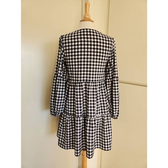 Blk/Wht Buffalo Plaid Riered Baby Doll Dress - Picture 8 of 9